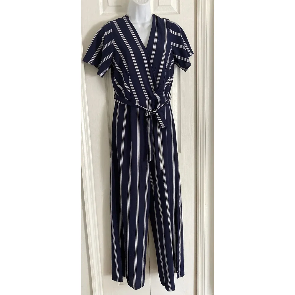 Monteau Los Angeles Sz M Blue White Stripe Casual/Lounge Jumpsuit Slit Wide Leg - Picture 1 of 10